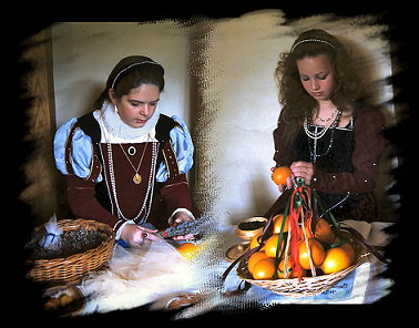 Pomanders and Pot Pourri